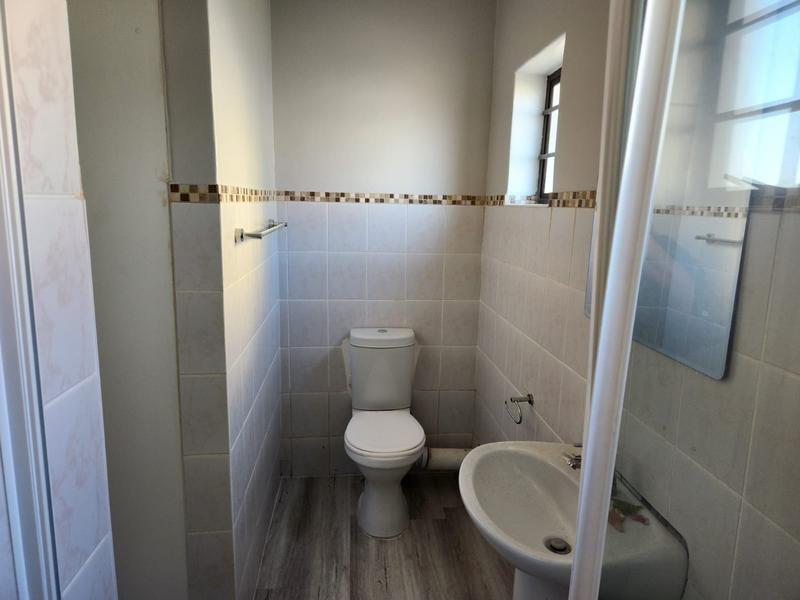 To Let 3 Bedroom Property for Rent in Mountainside Western Cape